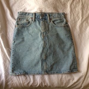Levi’s Every Day A line denim skirt